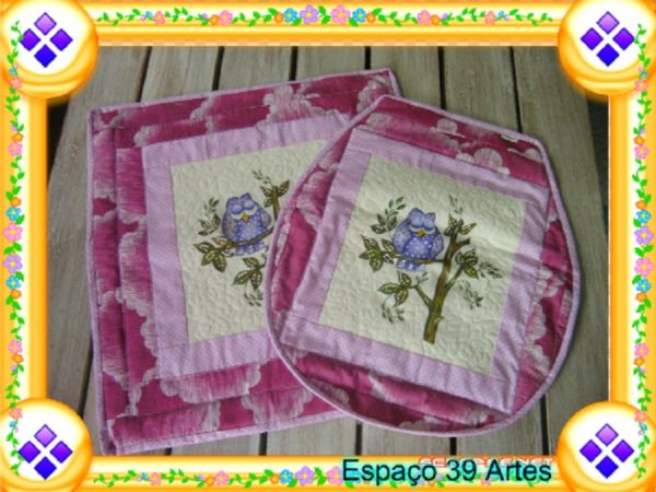JOGOS DE BANHEIRO EM MATELASSE COM PINTURA