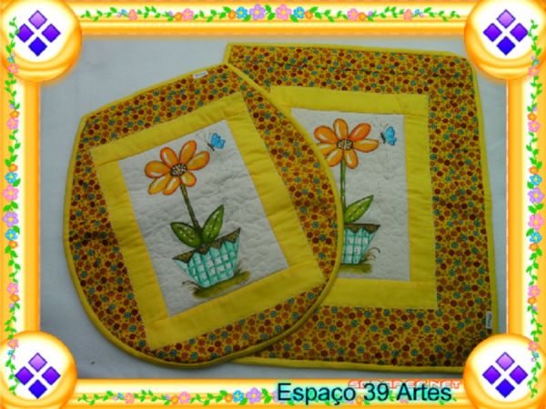 JOGOS DE BANHEIRO EM MATELASSE COM PINTURA