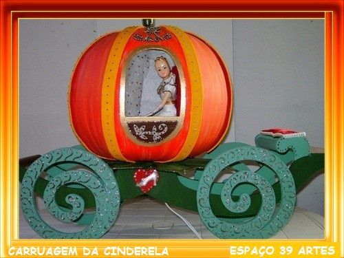 RESTAURAÇÃO PARA FESTAS - CARRUAGEM DA CINDERELA